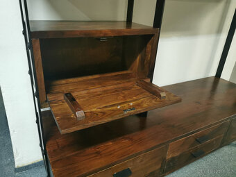 Nová masiv obývací stěna - regál EAKLY akát - 5