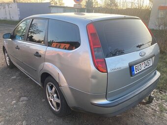 Ford Focus - 5