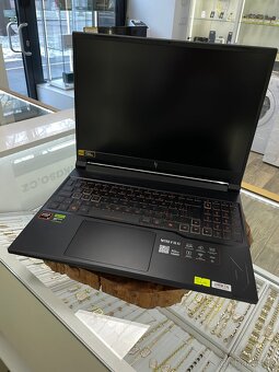 Acer Nitro V 16 AI - 5