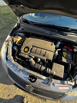 Suzuki SX4 4x2 1,9 DDiS 88kw - 5