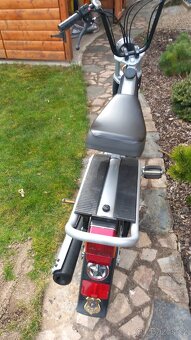 Moped KORADO - 5