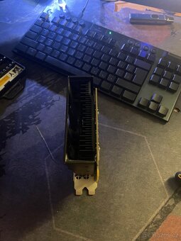 Nvidia geforce gtx 1650 4gb VRAM - 5