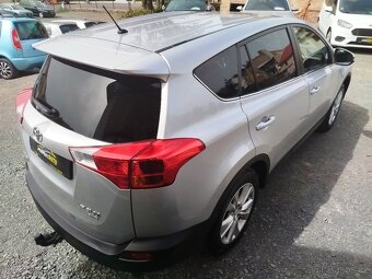 Toyota RAV4 2,2 D-4D 110 kW STYLE 4X4,r.v.2013,naj.212.515km - 5