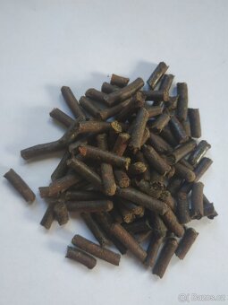 Granulovane seno s mrkví/červenou řepou/jablkem - 5