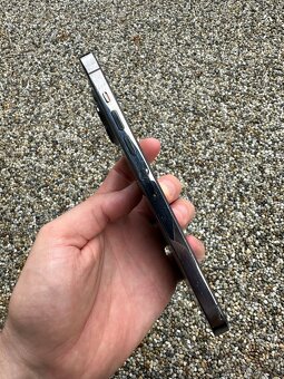 iPhone 13 pro max- baterie 100% - 5