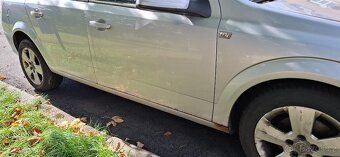 Opel Astra H - 5