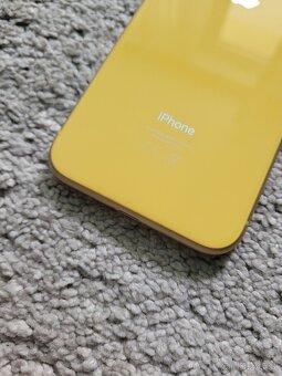 iPhone XR 64gb baterie 97% - 5