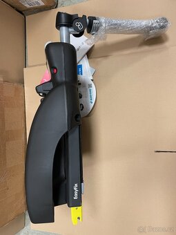 Maxi-Cosi EasyFix základna jako nová - 5
