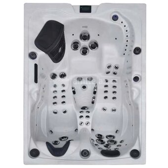 Vířivka Toronto - 5