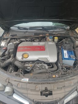 Alfa Romeo 2,0JTD - 5
