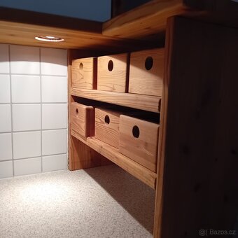 Kuchyňská linka se spotřebiči - 5