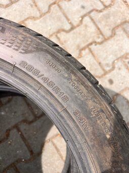 Letní pneu Bridgestone 235/45r18 - 5
