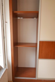 Vestavěná skříň - 5
