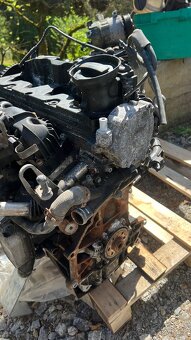 motor CFF 2,0 TDi 103 KW, vadny - 5