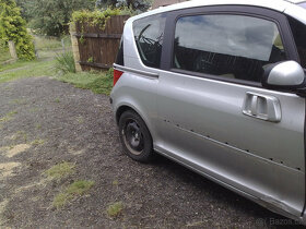 Peugeot 1007,r.v.2009,1.majitel,1.4i/54kW,naj.32000km - 5