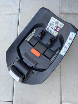 Autosedačka Cybex Aton 5 + isofix báze - 5