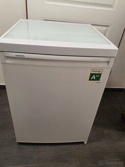 moderní lednička Siemens A++, široká - 5