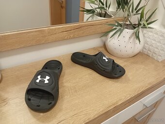 Under Armour dámské nazouváky - pantofle vel. 38 - 5