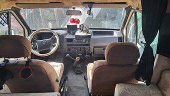 Obytňák Ford Tranzit - 5