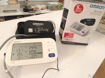 Digitální tlakoměr OMRON M6 Comfort, Praha, TOP stav - 5