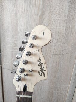 Fender Squier Stratocaster Affinity HSS - 5