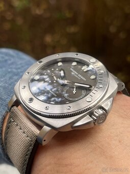 Pagani Design Automatic – Diver’s 200M - 5