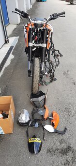 KTM DUKE 125-200 - 5