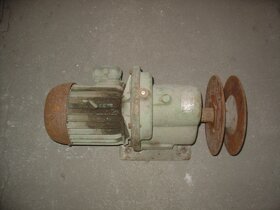 převodovka s elektromotorem - 5
