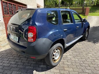 Dacia Duster 4x2, rok 2013, benzín 1.6, najeto jen 83.489 km - 5