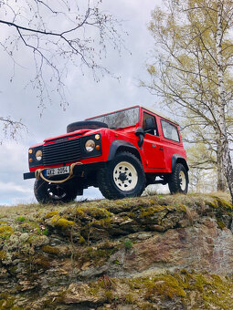 Land Rover Defender 90 - 5