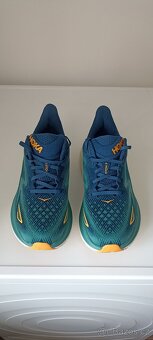 Běžecké boty Hoka Clifton 9, UK-8,5 EU- 42 2/3 - 5