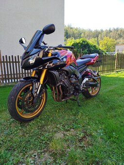 Yamaha FZ1 - 5