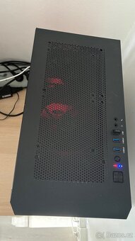 PC sestava - i3, 16GB, 4060, 930GB SSD + příslušenství - 5