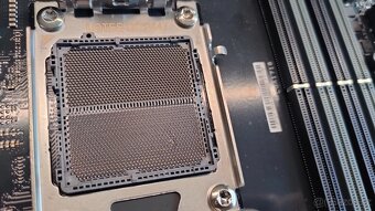 ASUS TUF GAMING B650-E WIFI - 5