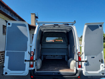 Prodám zánovní Renault Master 7míst - 5