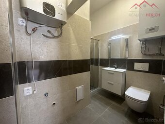 Pronájem bytu 2+1/terasa (60 m2) Jeronýmova, Louny - 5