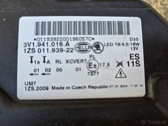 ŠKODA SUPERB 3 PREDNI SVETLA XENONY - 5
