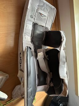 Golmanske betony Bauer Vapor, X2, junior vel M - 5