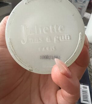 Juliette has a gun - 5