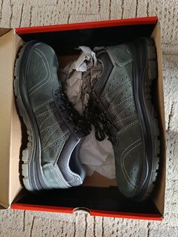 Volnočasová a pracovní obuv VM - 5