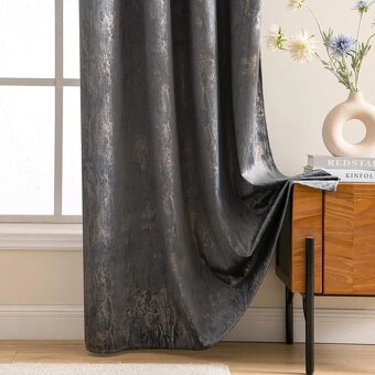 Nádherne zatemňující závěsy dva kusy - 5