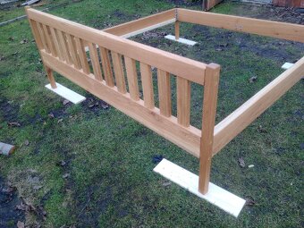 Manželská dubová postel - 5