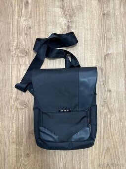 PÁNSKÁ CROSSBODY TAŠKA EVERKI VENUE XL SLEVA 60% - 5