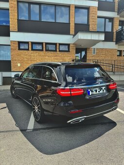Mercedes E 300D 4-Matic W213 - 5