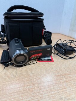 Prodam kameru JVC Ecerio - 5