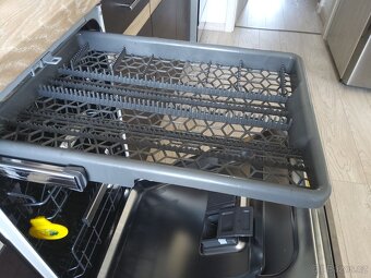 45 cm myčka Whirlpool - 5