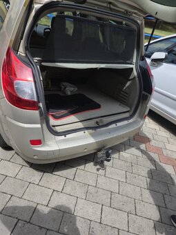 Renault megane scenic 1.9 dci 96kw - 5