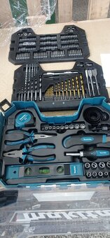 MAKITA sada bitů a vrtáků 200 ks v plastovém kufru E-22610 - 5