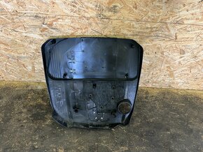 HORNÍ KRYT MOTORU BMW F11/F10 3.0D 220KW BI-TURBO - 5