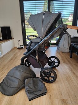 Kočárek Roan Bass - 5